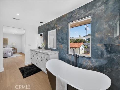 2301 N Lowell , Santa Ana, CA