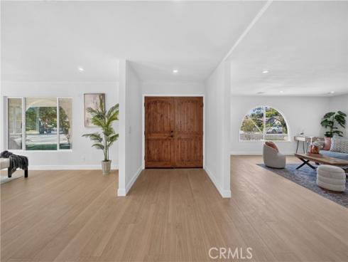 2301 N Lowell , Santa Ana, CA