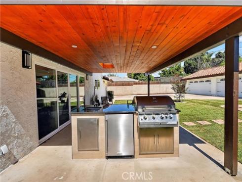 2301 N Lowell , Santa Ana, CA