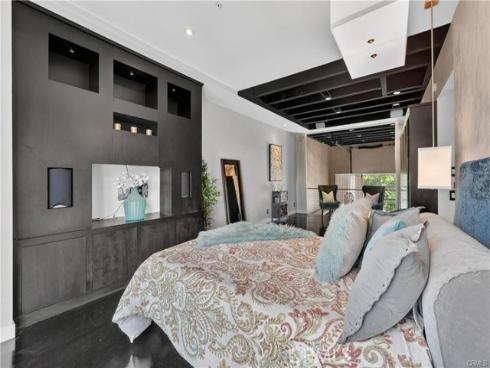 123 E City Place   Drive, Santa Ana, CA