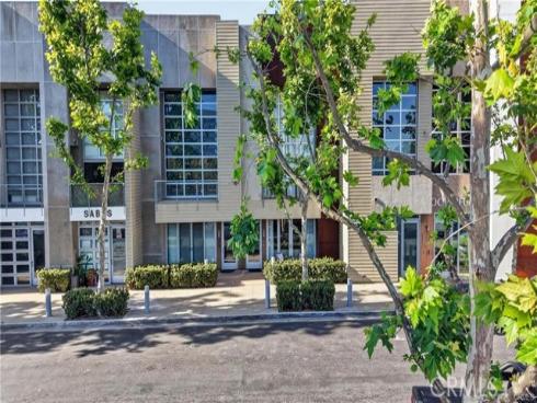 123 E City Place   Drive, Santa Ana, CA