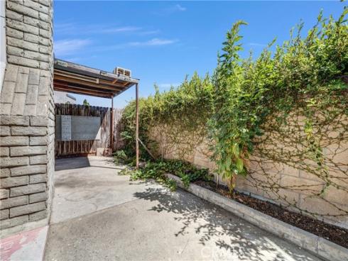4828 W 5th  E , Santa Ana, CA