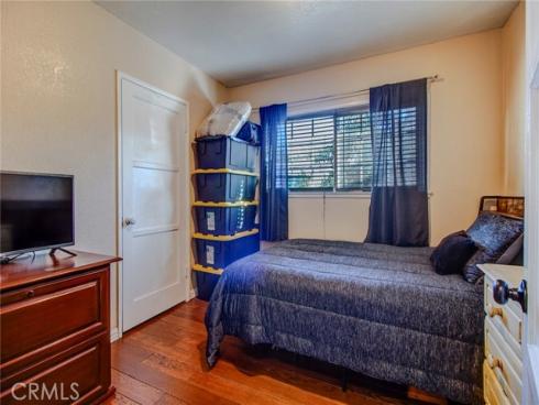 1402 S Poplar Street, Santa Ana, CA