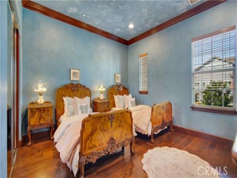 780 W Aster Place, Santa Ana, CA
