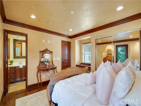 780 W Aster Place, Santa Ana, CA