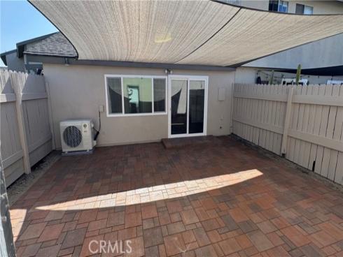581 W Alton G , Santa Ana, CA