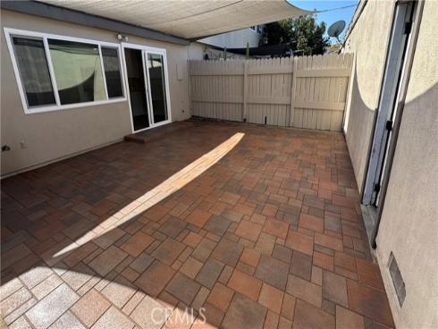 581 W Alton G , Santa Ana, CA