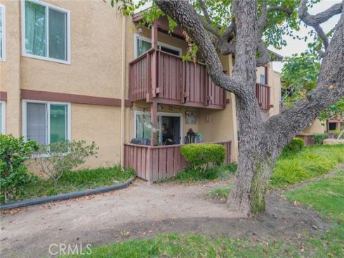 1000 W Macarthur  94  Boulevard, Santa Ana, CA