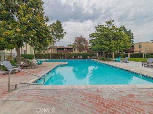 1000 W Macarthur  94  Boulevard, Santa Ana, CA