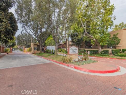 1000 W Macarthur  94  Boulevard, Santa Ana, CA