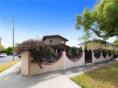 603 S Orange  , Santa Ana, CA