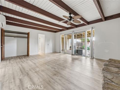 1832 S Bamdal , Santa Ana, CA