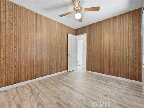 1832 S Bamdal , Santa Ana, CA