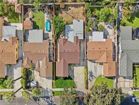 1832 S Bamdal , Santa Ana, CA