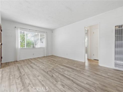 1832 S Bamdal , Santa Ana, CA
