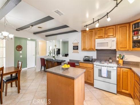 702 S Arapaho , Santa Ana, CA