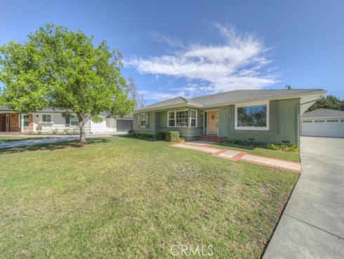 2531 Poinsettia Street, Santa Ana, CA