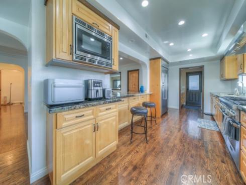 2531 Poinsettia Street, Santa Ana, CA