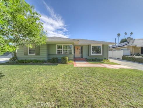 2531 Poinsettia Street, Santa Ana, CA