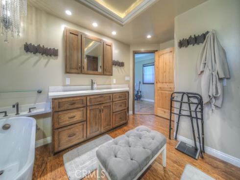 2531 Poinsettia Street, Santa Ana, CA