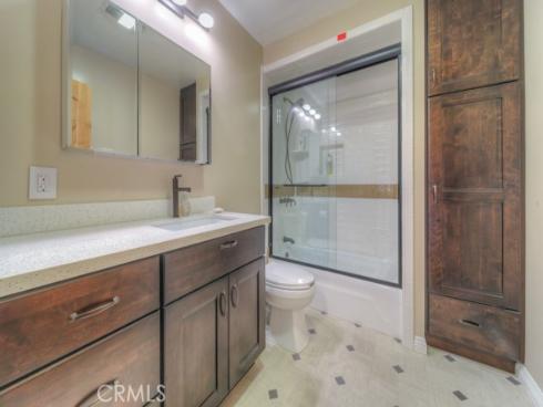 2531 Poinsettia Street, Santa Ana, CA