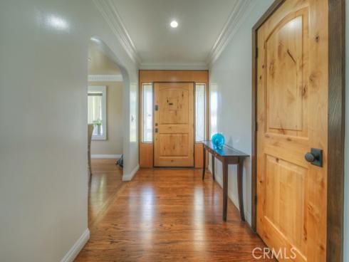 2531 Poinsettia Street, Santa Ana, CA
