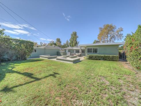 2531 Poinsettia Street, Santa Ana, CA
