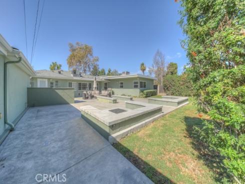 2531 Poinsettia Street, Santa Ana, CA