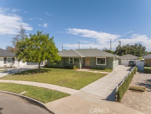 2531 Poinsettia Street, Santa Ana, CA