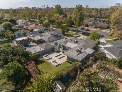 2531 Poinsettia Street, Santa Ana, CA
