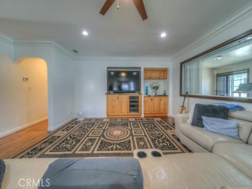 2531 Poinsettia Street, Santa Ana, CA