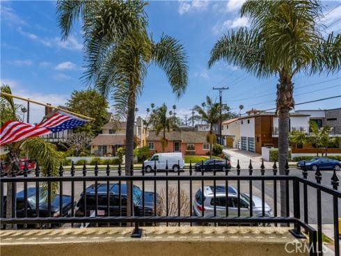 113  5th   Street, Seal Beach, CA