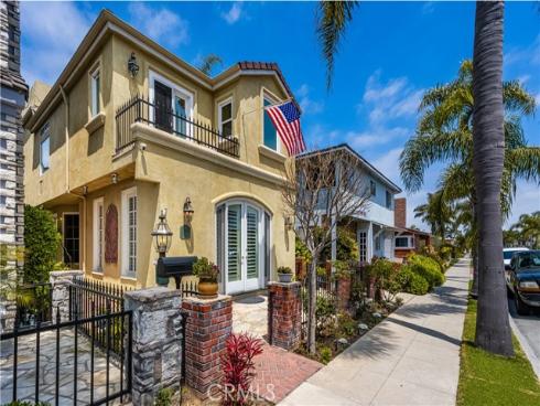 113  5th   Street, Seal Beach, CA