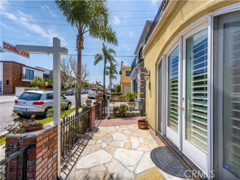 113  5th   Street, Seal Beach, CA