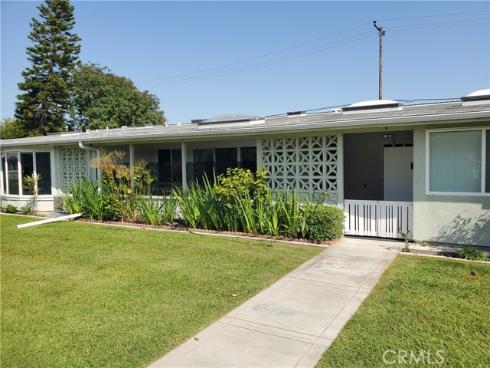 13500  Wentworth  121K  Lane, Seal Beach, CA