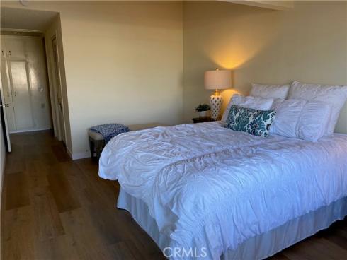 1382  El Dorado Dr #10h  , Seal Beach, CA