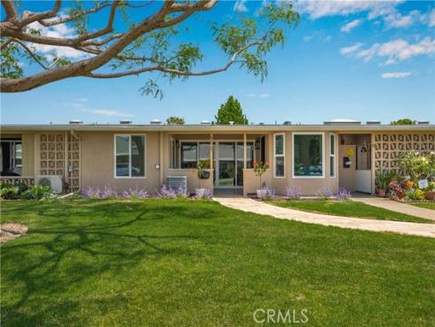 1180  Oakmont  51i  RoadM-4, Seal Beach, CA