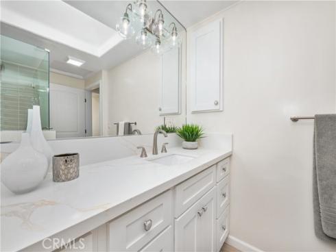 1180  Oakmont  51i  RoadM-4, Seal Beach, CA