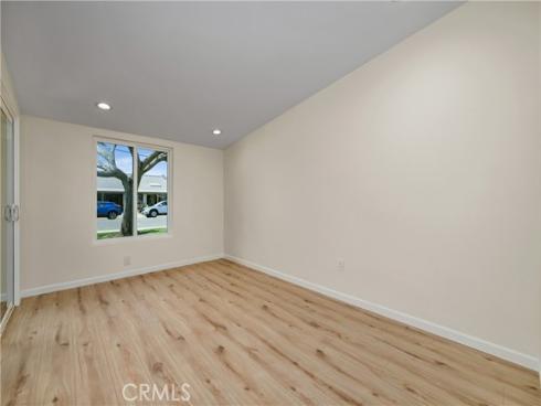 1180  Oakmont  51i  RoadM-4, Seal Beach, CA