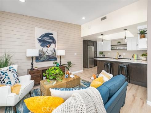 1180  Oakmont  51i  RoadM-4, Seal Beach, CA