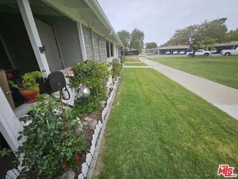 13681  Saint Andrews  25J  Drive, Seal Beach, CA