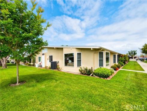 13311  Twin Hills  55F  M12  Drive, Seal Beach, CA