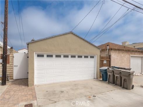 343  10th   Street, Seal Beach, CA