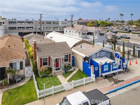 343  10th   Street, Seal Beach, CA