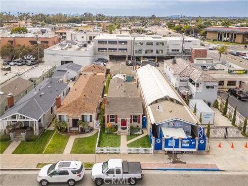 343  10th   Street, Seal Beach, CA