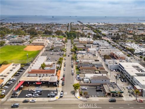 343  10th   Street, Seal Beach, CA