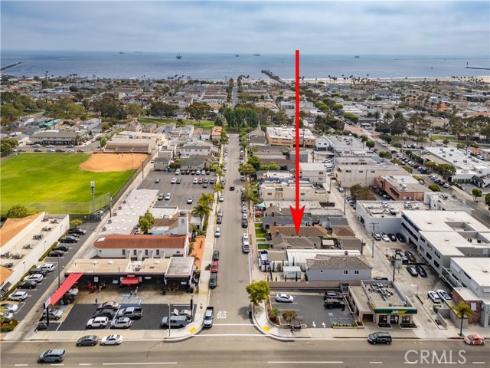 343  10th   Street, Seal Beach, CA