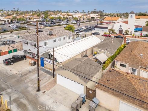 343  10th   Street, Seal Beach, CA