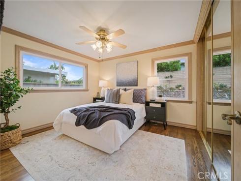 1025  Marvista   Avenue, Seal Beach, CA