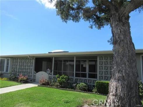 1670  Interlachen  43B  Road, Seal Beach, CA